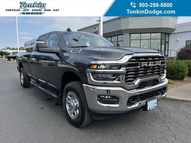 2026 RAM Ram 3500 RAM 3500 TRADESMAN CREW CAB 4X4 8 BOX