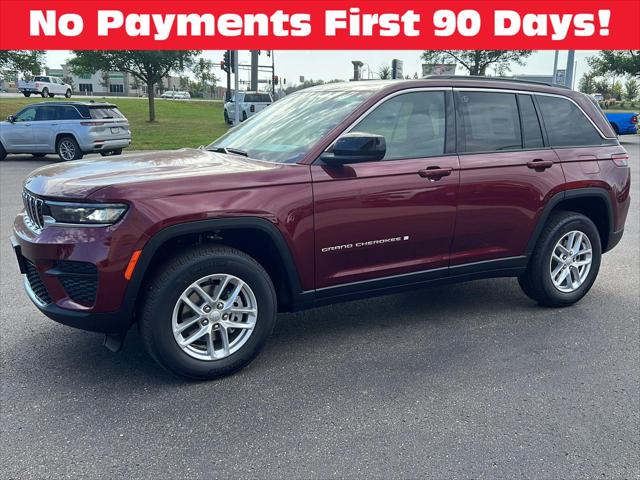 2025 Jeep Grand Cherokee GRAND CHEROKEE LAREDO X 4X4