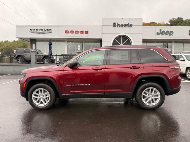 2025 Jeep Grand Cherokee GRAND CHEROKEE LAREDO X 4X4