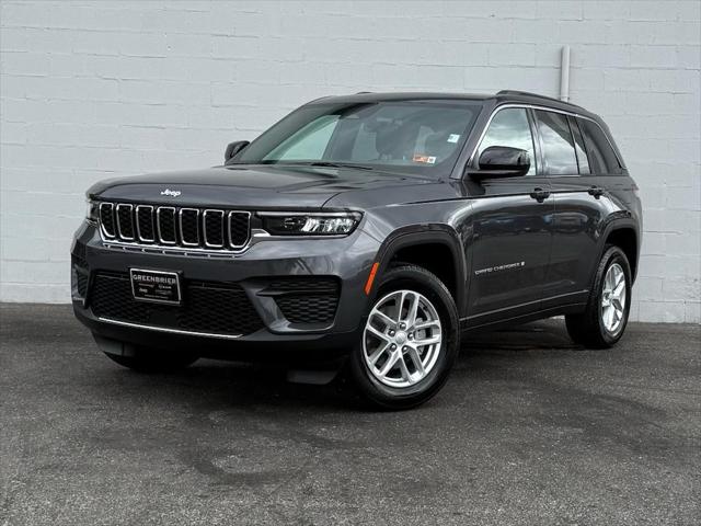 2025 Jeep Grand Cherokee GRAND CHEROKEE LAREDO X 4X4