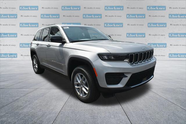 2025 Jeep Grand Cherokee GRAND CHEROKEE LAREDO X 4X4