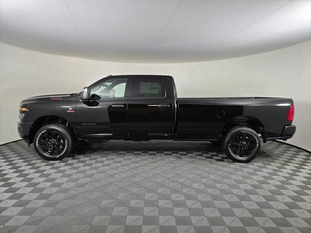 2026 Ram 3500 Big Horn Crew Cab 4x4 8' Box