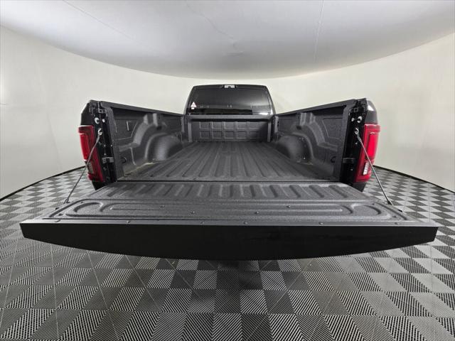 2026 Ram 3500 Big Horn Crew Cab 4x4 8' Box