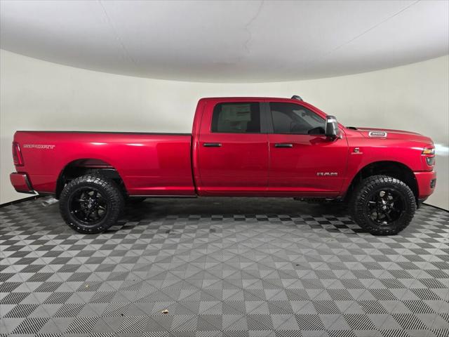 2026 RAM Ram 3500 RAM 3500 BIG HORN CREW CAB 4X4 8 BOX