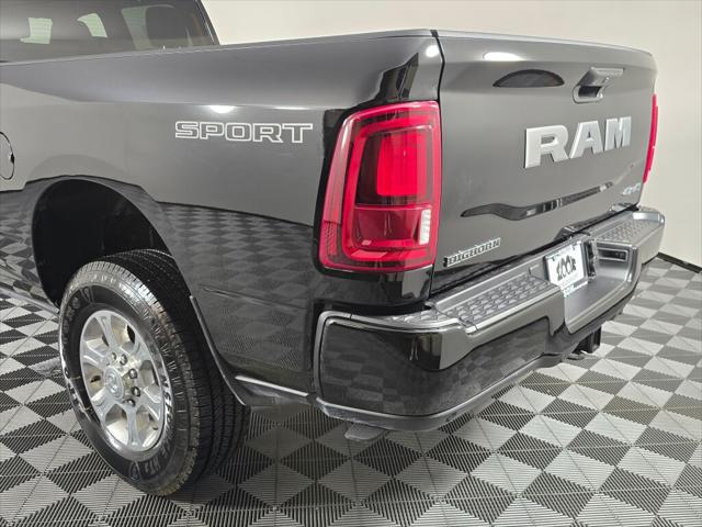 2026 Ram 3500 Big Horn Crew Cab 4x4 8' Box