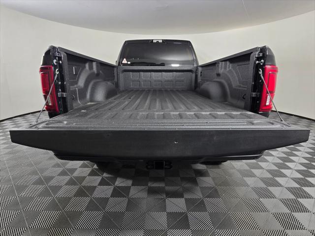 2026 Ram 3500 Big Horn Crew Cab 4x4 8' Box