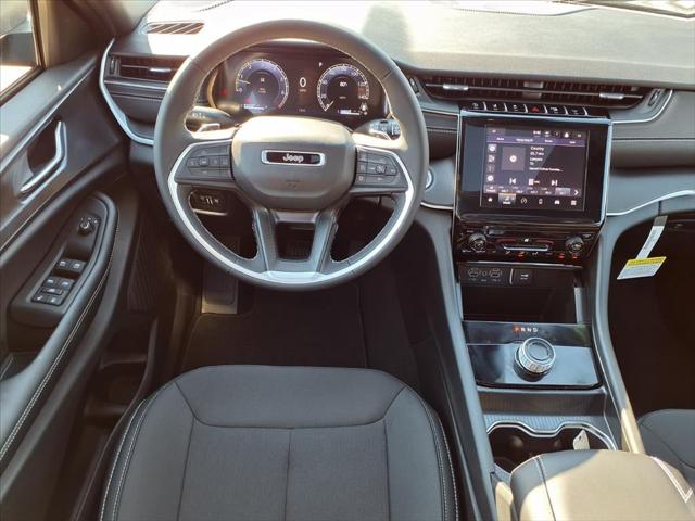 2025 Jeep Grand Cherokee GRAND CHEROKEE LAREDO X 4X4 2025 Jeep Grand Cherokee GRAND CHEROKEE LAREDO X 4X4