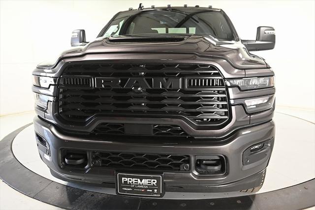 2026 RAM Ram 2500 RAM 2500 BLACK EXPRESS CREW CAB 4X4 8 BOX