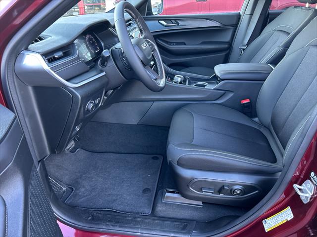 2025 Jeep Grand Cherokee GRAND CHEROKEE LAREDO 4X4 2025 Jeep Grand Cherokee GRAND CHEROKEE LAREDO 4X4