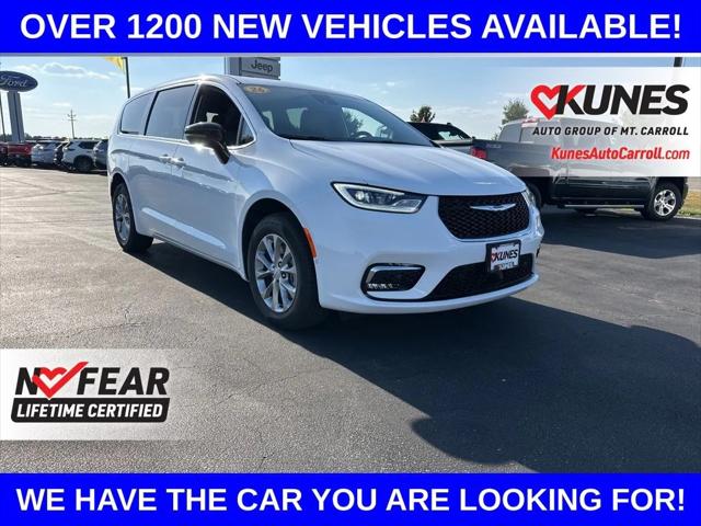 2026 Chrysler Pacifica PACIFICA SELECT AWD