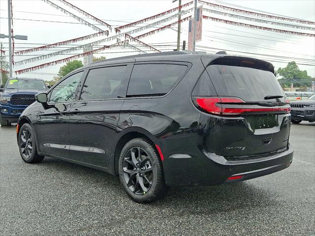 2026 Chrysler Pacifica PACIFICA LIMITED