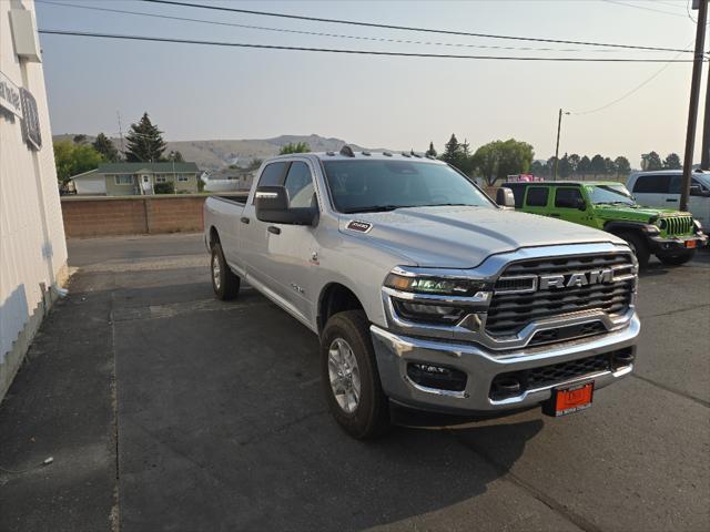2026 RAM Ram 3500 RAM 3500 BIG HORN CREW CAB 4X4 8 BOX