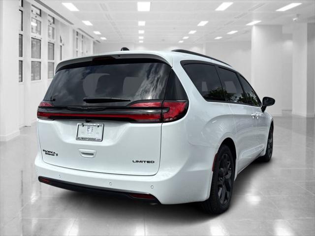 2026 Chrysler Pacifica PACIFICA LIMITED
