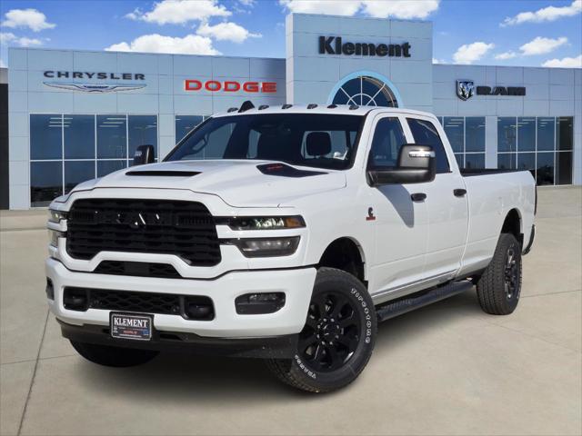2026 RAM Ram 2500 RAM 2500 BLACK EXPRESS CREW CAB 4X4 8 BOX
