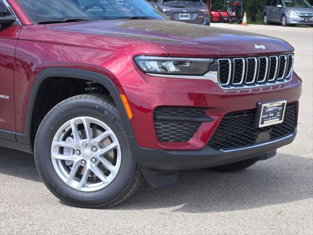 2025 Jeep Grand Cherokee GRAND CHEROKEE LAREDO X 4X4 2025 Jeep Grand Cherokee GRAND CHEROKEE LAREDO X 4X4