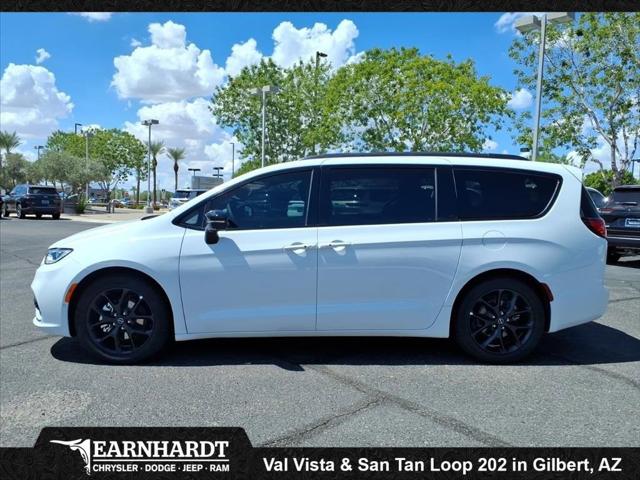 2026 Chrysler Pacifica PACIFICA LIMITED