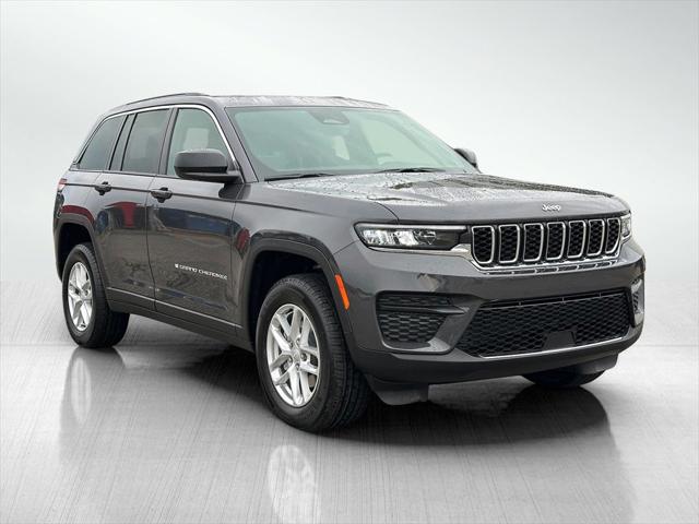 2025 Jeep Grand Cherokee GRAND CHEROKEE LAREDO X 4X4 2025 Jeep Grand Cherokee GRAND CHEROKEE LAREDO X 4X4