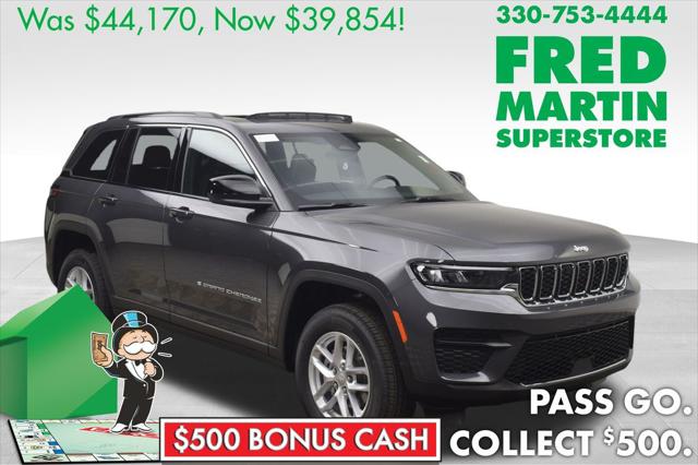 2025 Jeep Grand Cherokee GRAND CHEROKEE LAREDO X 4X4