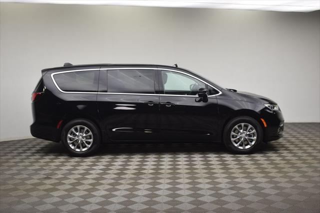 2026 Chrysler Pacifica PACIFICA SELECT AWD 2026 Chrysler Pacifica PACIFICA SELECT AWD