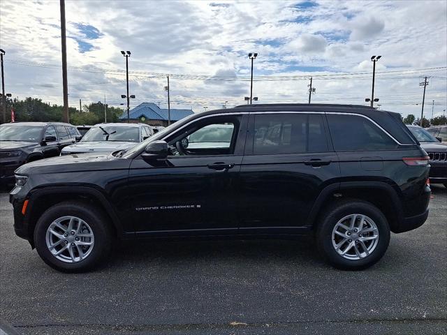 2025 Jeep Grand Cherokee Laredo X 4x4