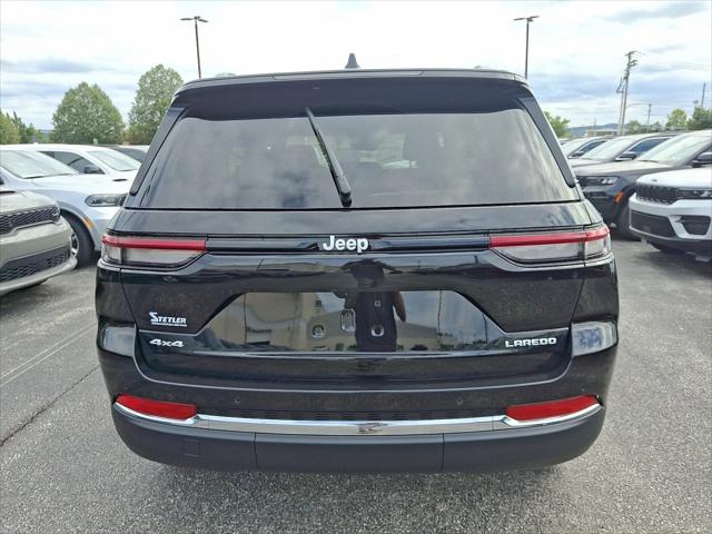 2025 Jeep Grand Cherokee Laredo X 4x4