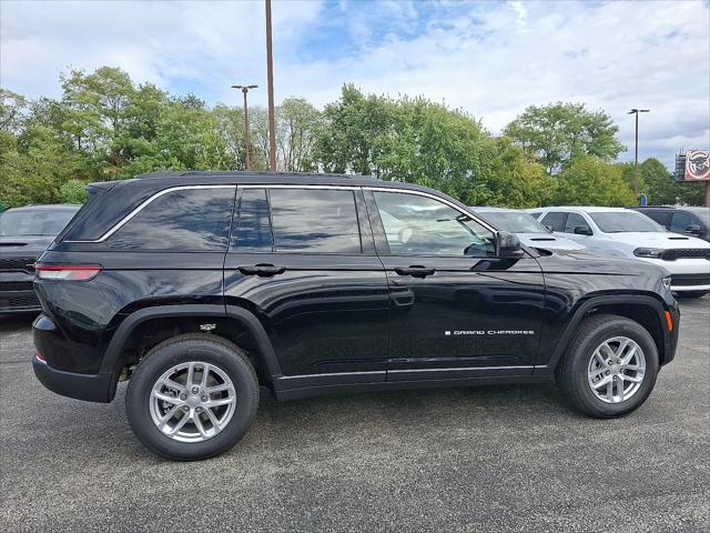 2025 Jeep Grand Cherokee Laredo X 4x4