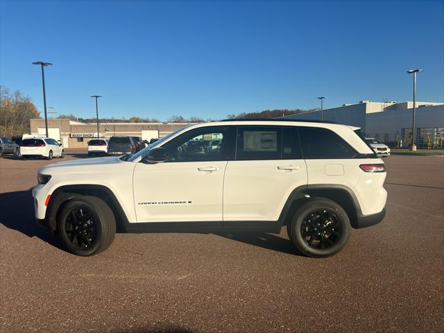 2025 Jeep Grand Cherokee GRAND CHEROKEE ALTITUDE 4X4 2025 Jeep Grand Cherokee GRAND CHEROKEE ALTITUDE 4X4