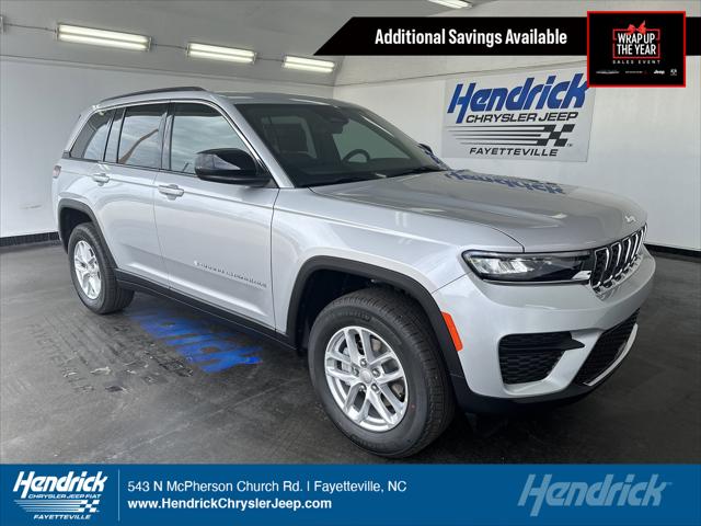 2025 Jeep Grand Cherokee GRAND CHEROKEE LAREDO X 4X4 2025 Jeep Grand Cherokee GRAND CHEROKEE LAREDO X 4X4