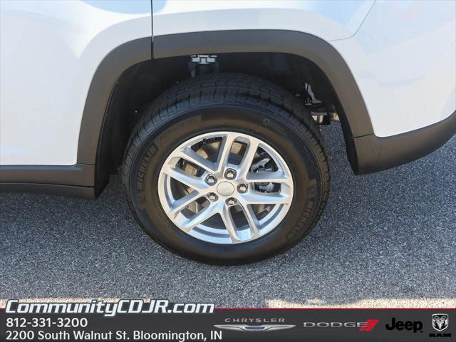 2025 Jeep Grand Cherokee GRAND CHEROKEE LAREDO X 4X4 2025 Jeep Grand Cherokee GRAND CHEROKEE LAREDO X 4X4