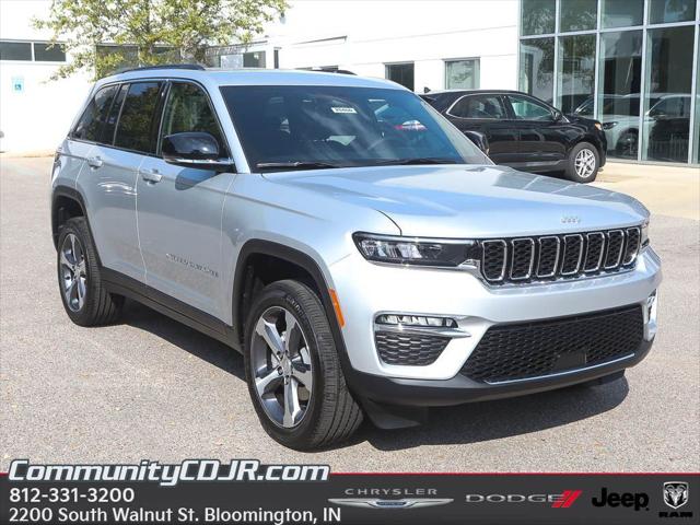 2025 Jeep Grand Cherokee GRAND CHEROKEE LIMITED 4X4 2025 Jeep Grand Cherokee GRAND CHEROKEE LIMITED 4X4