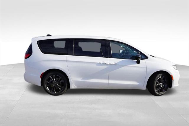 2026 Chrysler Pacifica PACIFICA SELECT 2026 Chrysler Pacifica PACIFICA SELECT