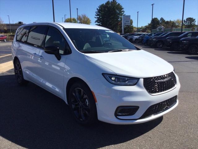 2026 Chrysler Pacifica PACIFICA SELECT 2026 Chrysler Pacifica PACIFICA SELECT