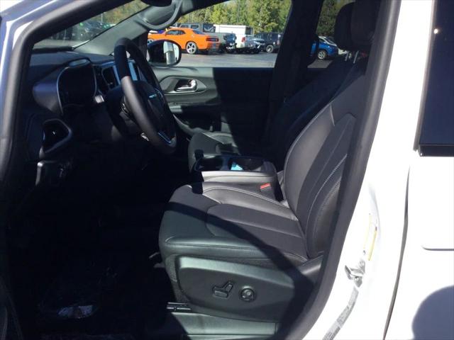 2026 Chrysler Pacifica PACIFICA SELECT 2026 Chrysler Pacifica PACIFICA SELECT