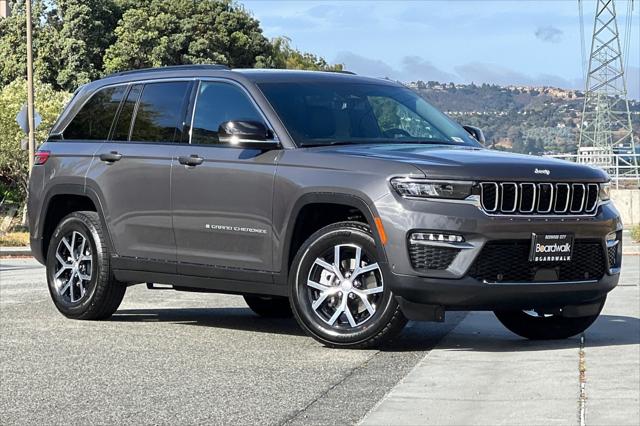 2025 Jeep Grand Cherokee GRAND CHEROKEE LIMITED 4X4