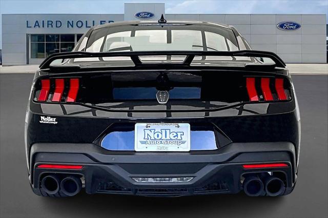 2025 Ford Mustang Dark Horse Fastback