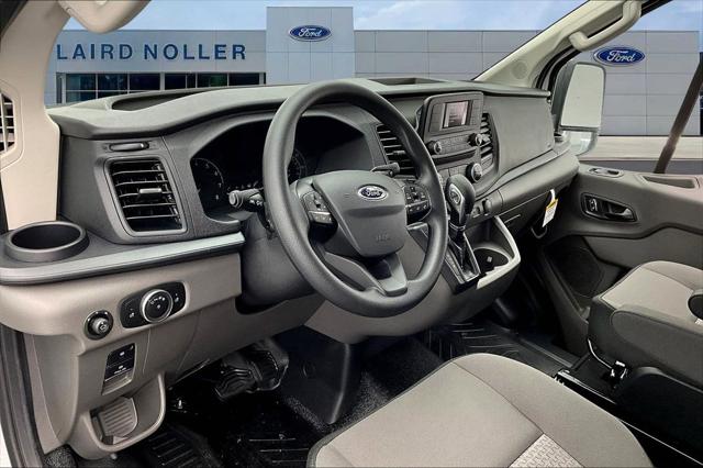 2025 Ford Transit Cargo Van Base