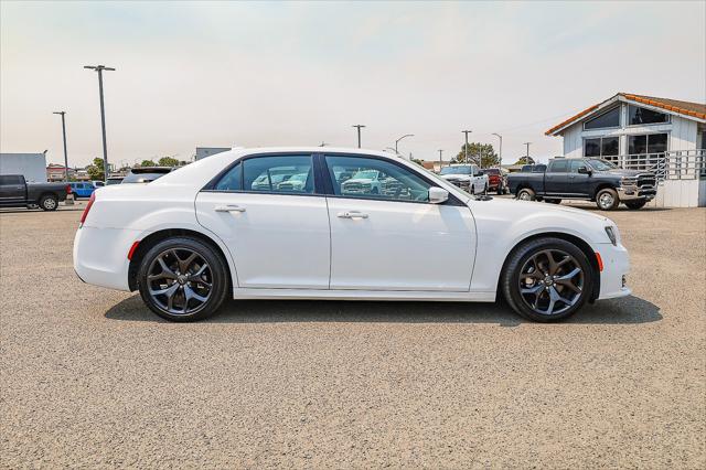 2023 Chrysler 300 Touring L 2023 Chrysler 300 Touring L