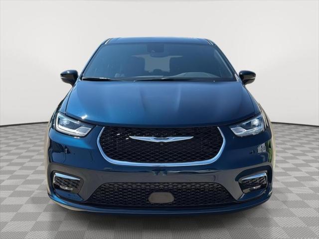 2025 Chrysler Pacifica PACIFICA SELECT