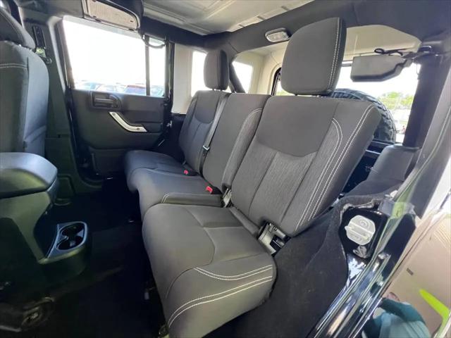 2017 Jeep Wrangler Unlimited Sahara