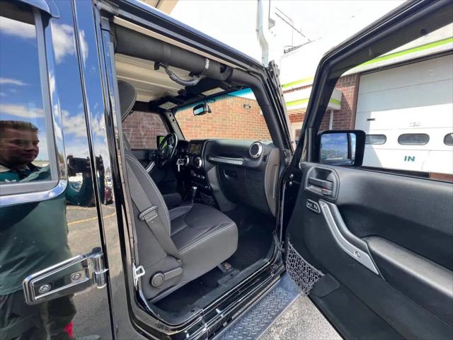 2017 Jeep Wrangler Unlimited Sahara