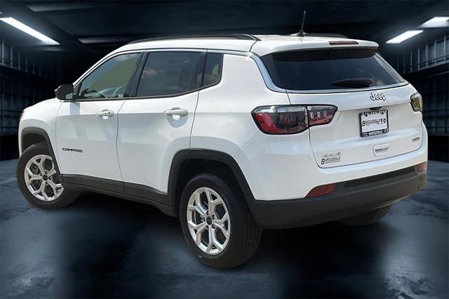 2025 Jeep Compass COMPASS LATITUDE 4X4 2025 Jeep Compass COMPASS LATITUDE 4X4