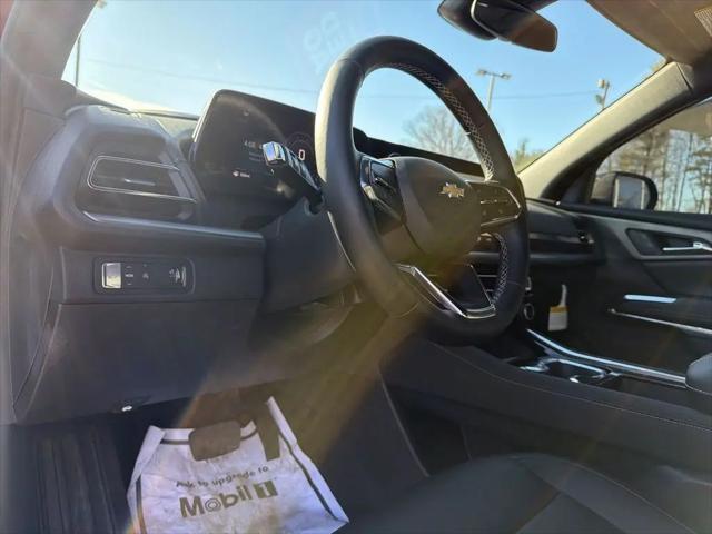 2026 Chevrolet Traverse FWD LT
