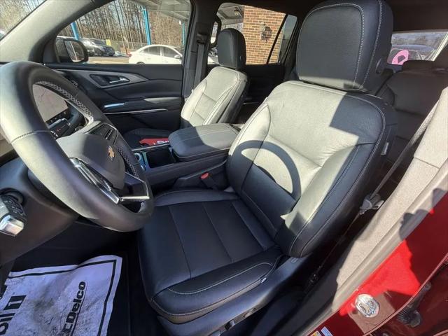 2026 Chevrolet Traverse FWD LT