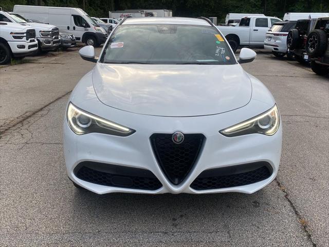 2022 Alfa Romeo Stelvio Sprint RWD