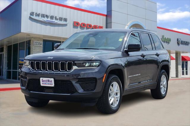 2025 Jeep Grand Cherokee GRAND CHEROKEE LAREDO X 4X4 2025 Jeep Grand Cherokee GRAND CHEROKEE LAREDO X 4X4
