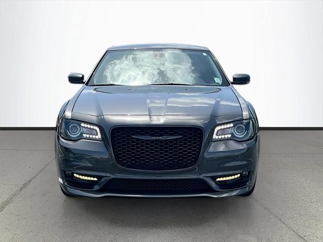 2023 Chrysler 300 Touring L AWD