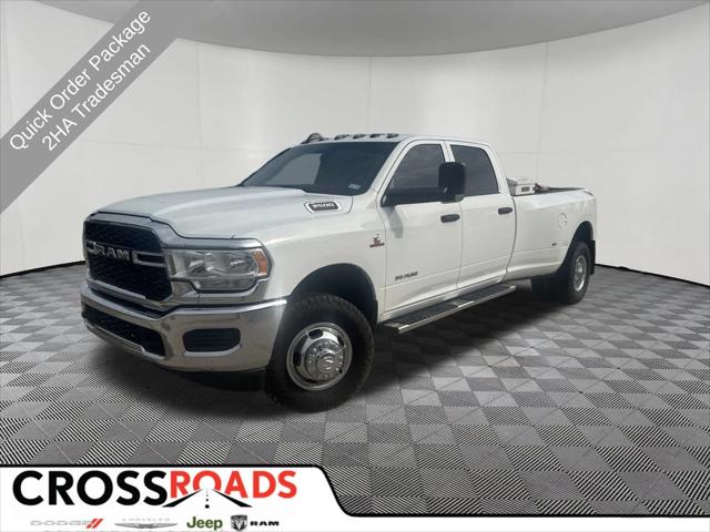 2021 RAM 3500 Tradesman Crew Cab 4x4 8 Box
