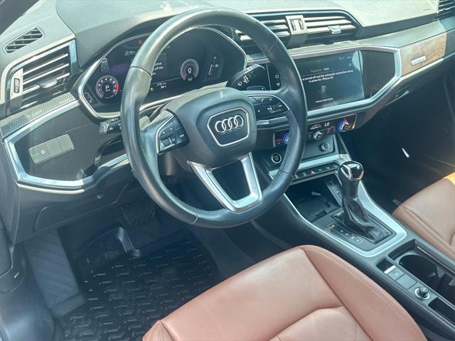 2021 Audi Q3 Premium Plus 45 TFSI S line quattro Tiptronic