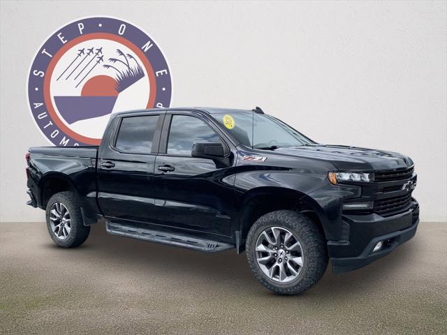 2020 Chevrolet Silverado 1500 4WD Crew Cab Short Bed RST