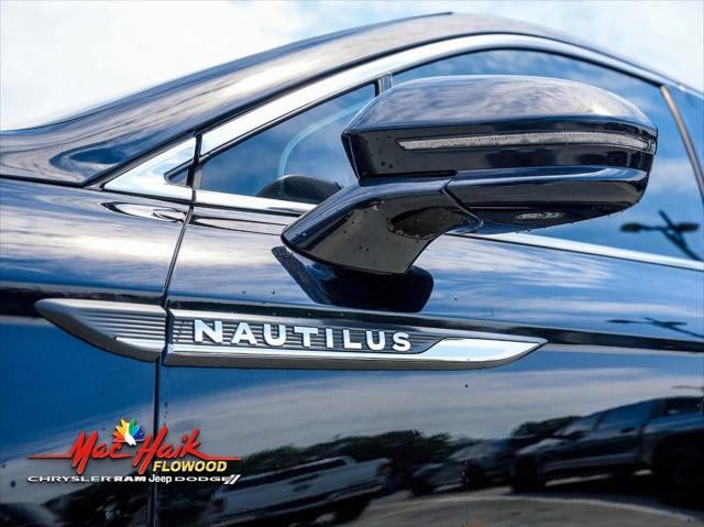 2021 Lincoln Nautilus Reserve